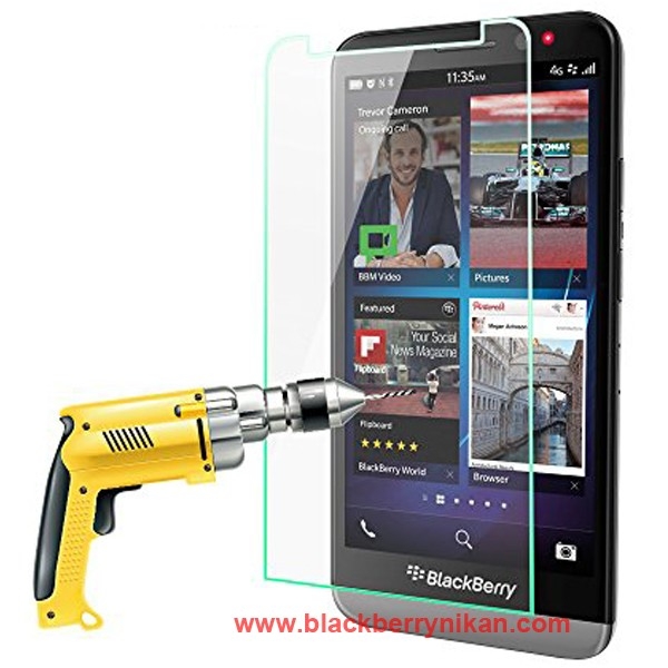گلس ضدضربه بلک بری Z30