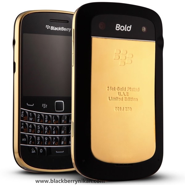 BlackBerry 9900 Gold Edition