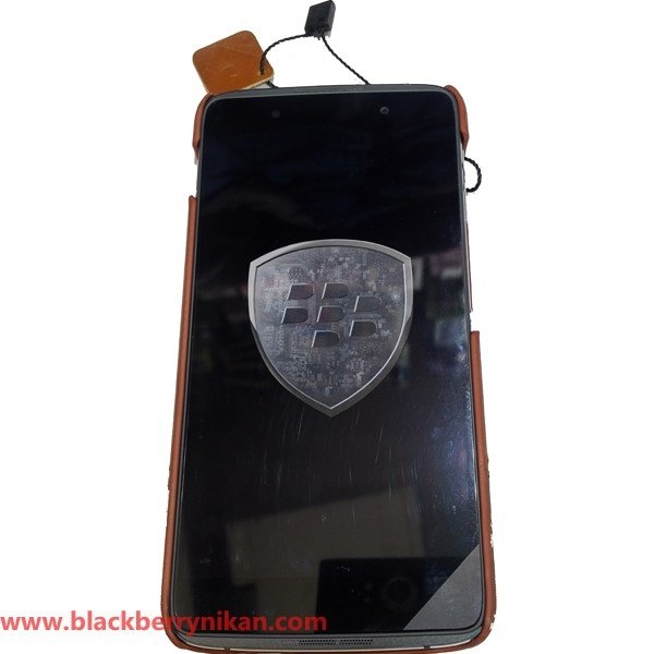 بک گارد چرمی بلک بری Dtek50
