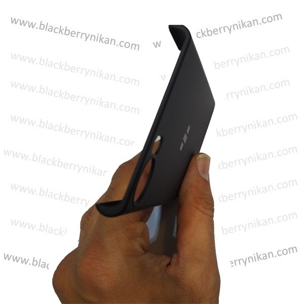 گارد سیلیکونی بلک بری Keyone
